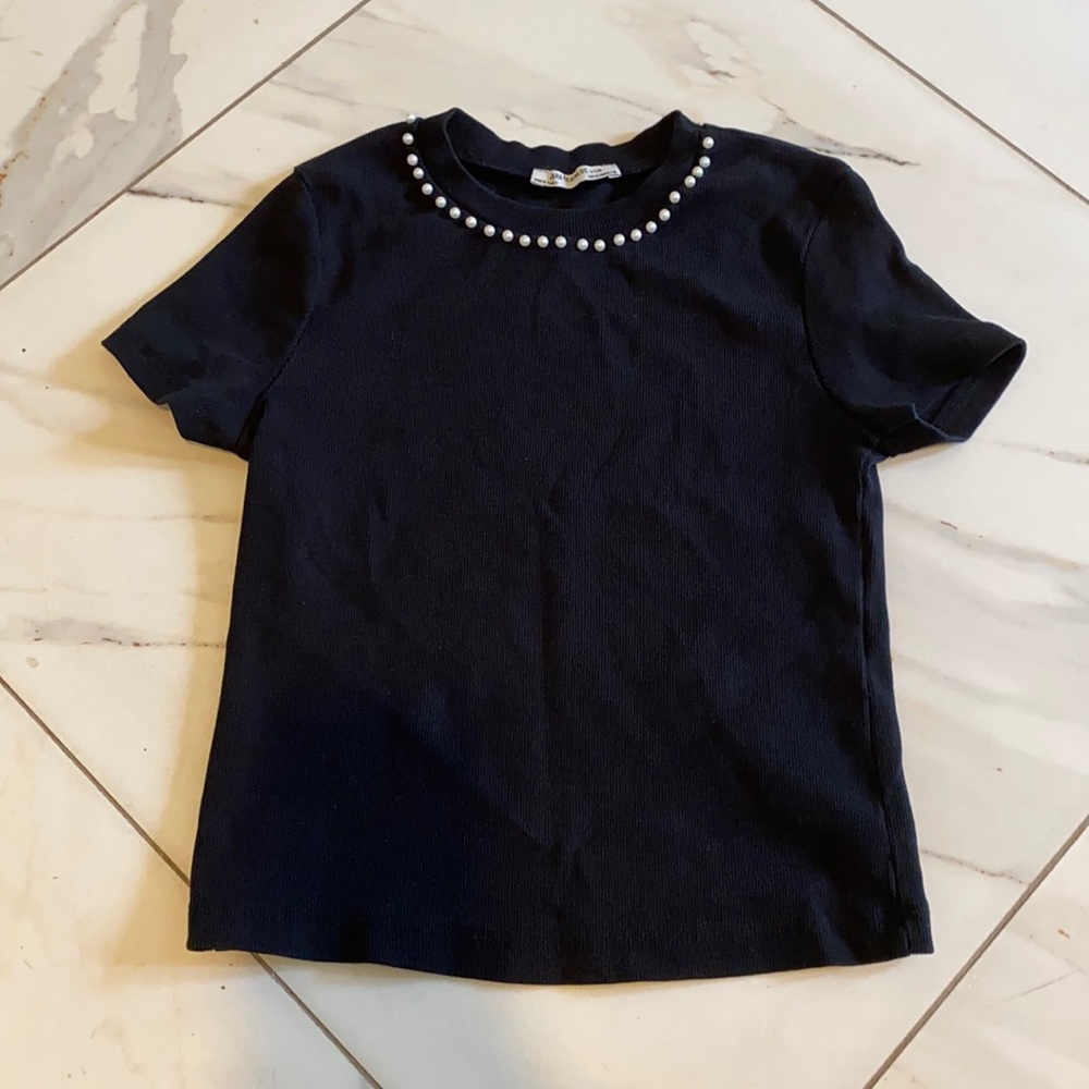 ZARA pearl accent ribbed tee